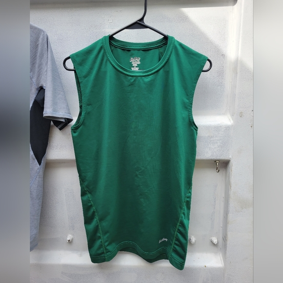 Underarmour Eastbay compression top set bundle sleeveless short sleeve m l - Picture 8 of 10